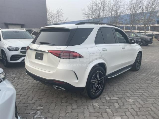 gle350奔驰最新报价,🚗 Gle350奔驰最新报价，豪华驾驶体验等你来解锁！