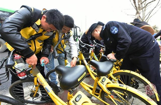 武汉高校食堂招租信息及小巷特色美食探秘