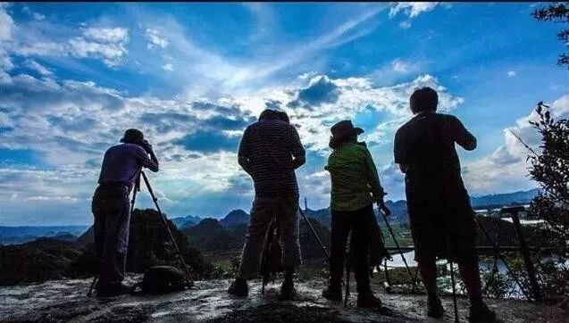 三邦电影，自然之旅的心灵寻觅，探寻平和与喜悦的源泉