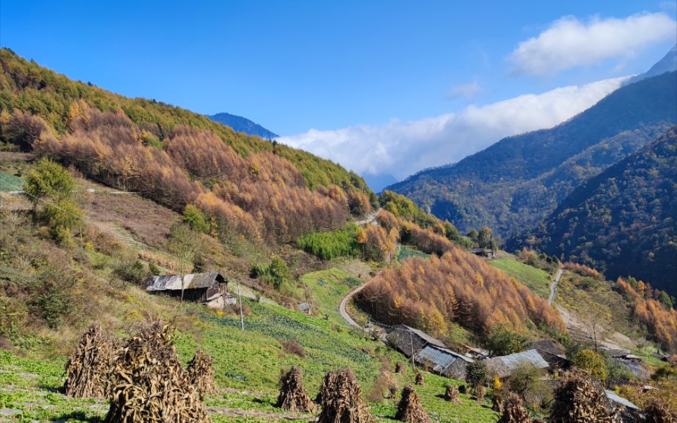 耿达老鸦山，自然美景的探索之旅